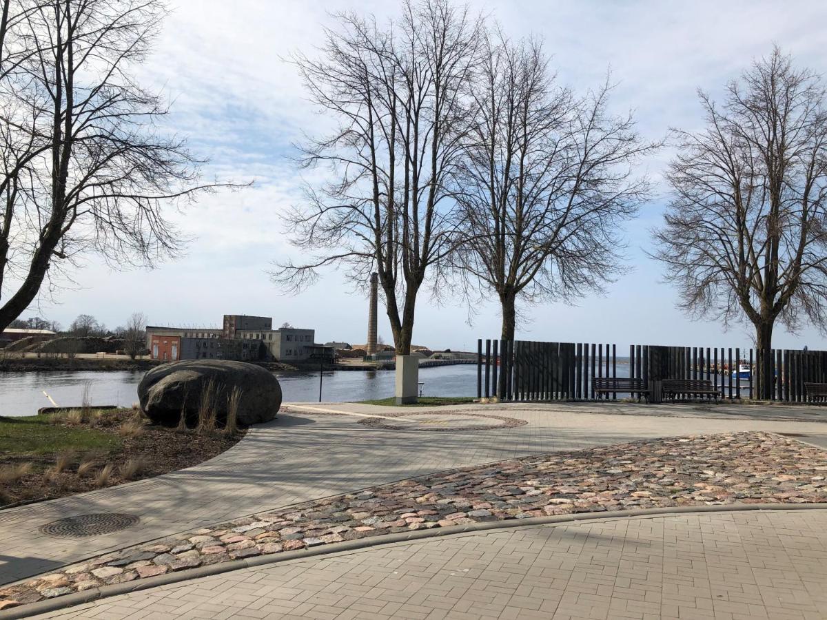Dzivoklis Bocmana Laukums 2, Salacgriva Salacgrīva Exterior foto